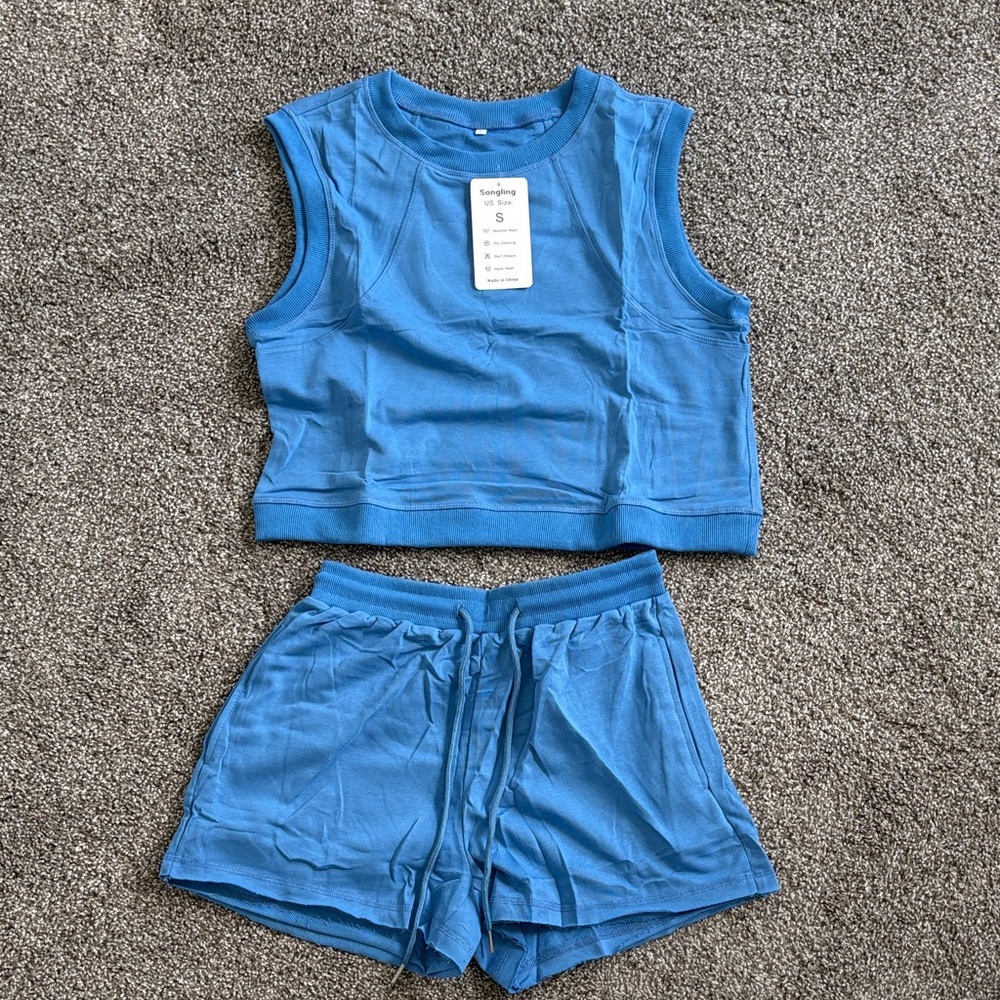 Blue Sleeveless Crop Top and Shorts Set